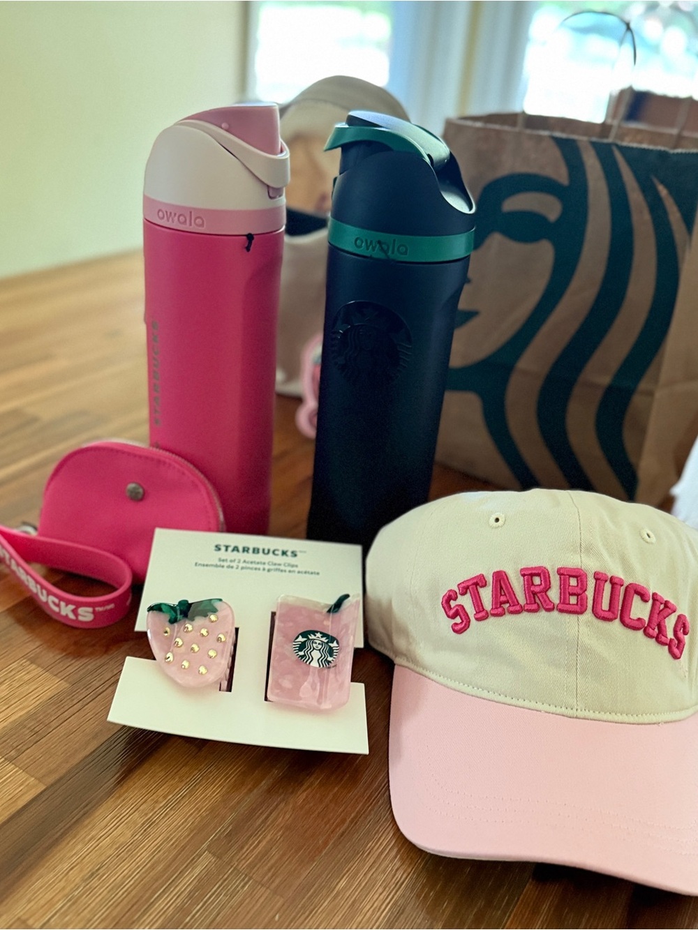 Starbucks Pink & Black  Owala Bottle Set with Cream and Pink Logo Cap